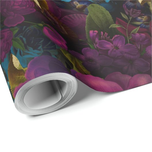 Lush paarse antiek bloemen op zwarte blauw cadeaupapier (Rol Hoek)