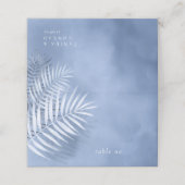 Lush Palm Leaf Wedding Table No. Blue ID956 Plaatskaartje (Buitenkant ongevouwen)