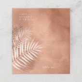 Lush Palm Leaf Wedding Table No. Terra Cotta ID956 Plaatskaartje (Buitenkant ongevouwen)
