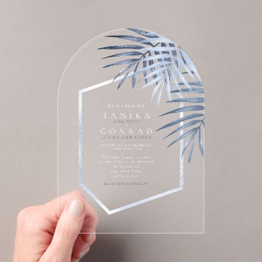 Lush Palm Leaf Wedding Windsor Blue ID956 Acryl Uitnodigingen (Insitu (Draagbaar))
