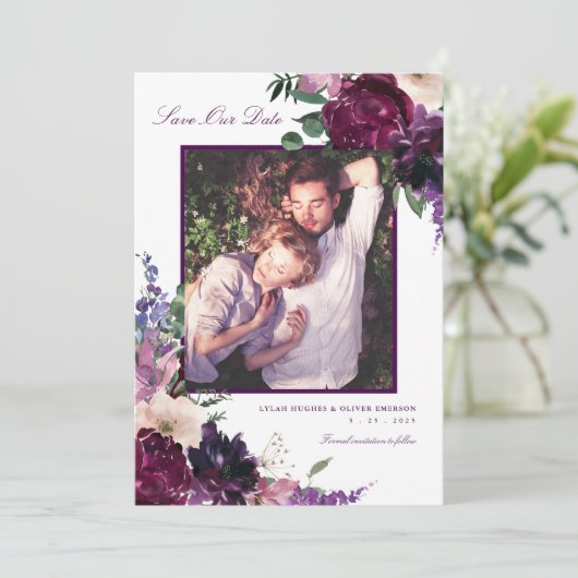 Lush Purple Flowers | Romantische foto bespaart on Aankondiging (Staand voorkant)