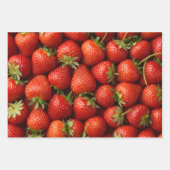Lush, Ripe Strawberry Field Close-up Pattern Inpakpapier Vel (Voorkant 3)