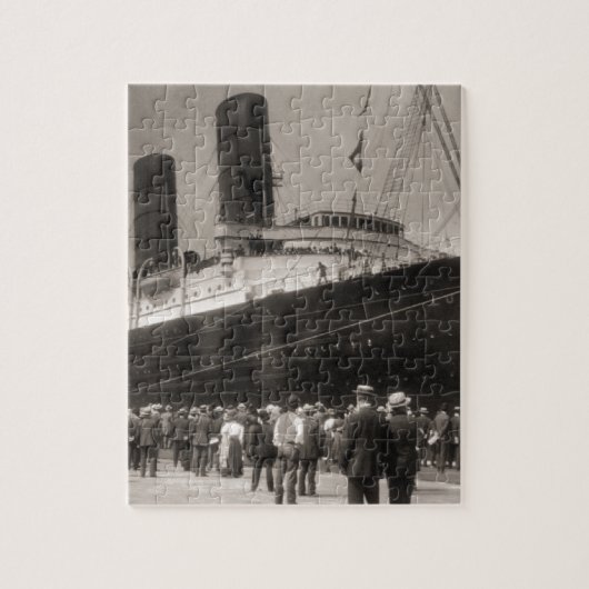 Lusitania Arrives New York City 1907 Legpuzzel (Verticaal)