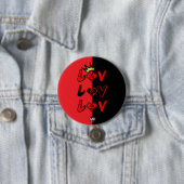 LuvLuvLuv - SVBK - Silverbock TV Officiële Ronde Button 7,6 Cm (In situ)