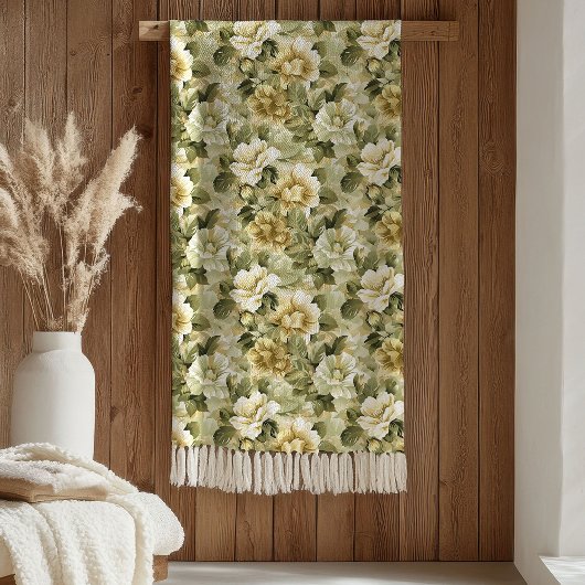 Lux Green Floral Blanket Gold Foliage in Pastels Fleece Deken