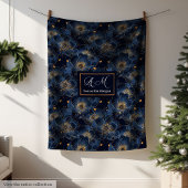 Lux Minimalist Navy Throw Gold Flowers Monogram Fleece Deken