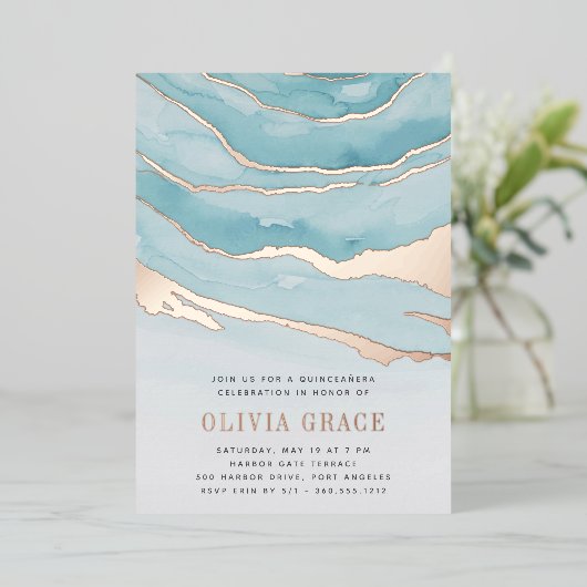 Luxe Aqua Marble Quinceanera Folie Uitnodiging (Staand Voorkant)