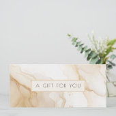 Luxe Beige Gouden Marmeren QR Code Cadeaubon (Staand voorkant)
