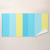 Luxe Blauwe Gestreepte Badhanddoek – Zacht & Stijl (Badhanddoek)