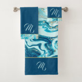 Luxe Blauwgroen Ocean Blue Marble Monogram Naam Bad Handdoek (Insitu)