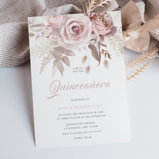 Luxe Blush Bloemen Elegante Quinceanera Kaart