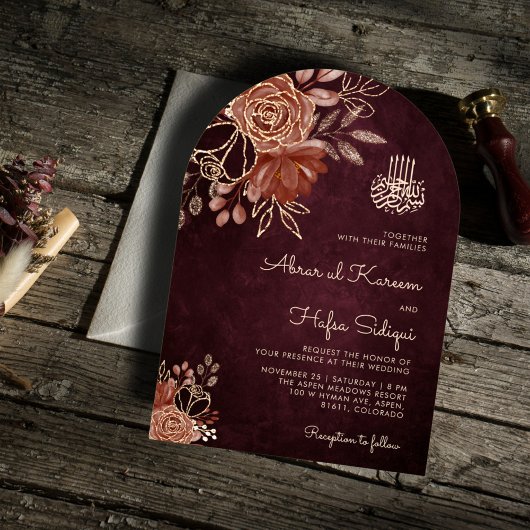 Luxe Bourgondische Floral Islamitische Boog Huweli Kaart