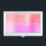 Luxe Business Pastel Folie Modern Visitekaarthouder<br><div class="desc">Sinaasappel,  Paarse en Roze Pastel Ombre Rainbow Folie Metallic Roestvrij staal Minimalistische visitekaarthouder met wit geletterde script signatuur typografie voor het monogram. De Folie Metal visitekaarthouders kunnen worden aangepast met jouw naam. Neem contact op met de ontwerper voor aangepaste overeenkomende items.</div>