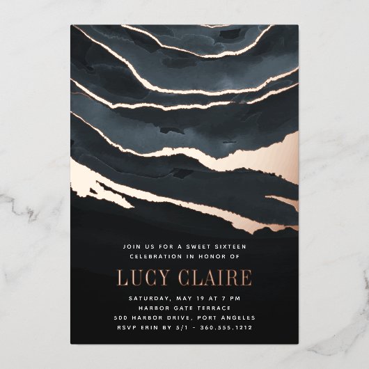 Luxe Dark Marble Sweet Sixteen Birthday Folie Uitnodiging (Voorkant)