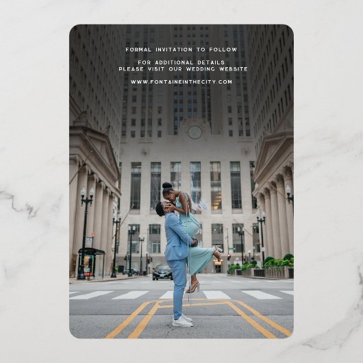 Luxe en minimale foto bespaart de datum folie uitnodiging (Achterkant)