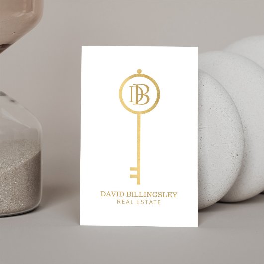 Luxe Faux Gold Skeleton Key Monogram Realtor White Visitekaartje