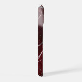 Luxe glanzende rode marmer iPhone 15 case (Rechterkant)