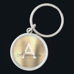 Luxe Gold Faux Roestvrij Steel Monogram Sleutelhanger<br><div class="desc">Luxe Gold Faux Roestvrij staal metalen elegante Sleutelhanger. Deze Sleutelhangers kunnen worden aangepast om uw initiaal en voornaam te omvatten. Deze sleutelketens maken geweldige verjaardag,  vrijgezellenfeest of bacheloretfeesten.</div>