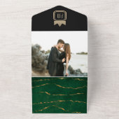 Luxe Goud Zwart Emerald Green Monogram Huwelijk All In One Uitnodiging (Buitenkant)