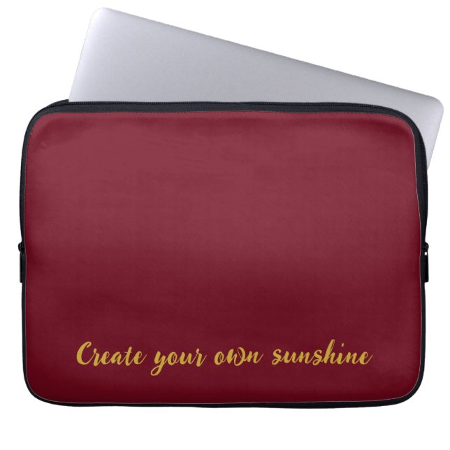 Luxe Gouden Initiaal Monogram Burgundyrood Laptop Sleeve (Voorkant)
