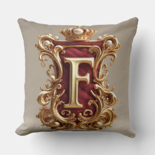 Luxe gouden lijst met gekroond monogram kussen