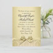 Luxe Gouden Lint Damast Bruiloft Uitnodigen Kaart (Staand voorkant)
