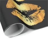Luxe gouden lippen kussen op zwart verpakkingspapi cadeaupapier (Rol Hoek)