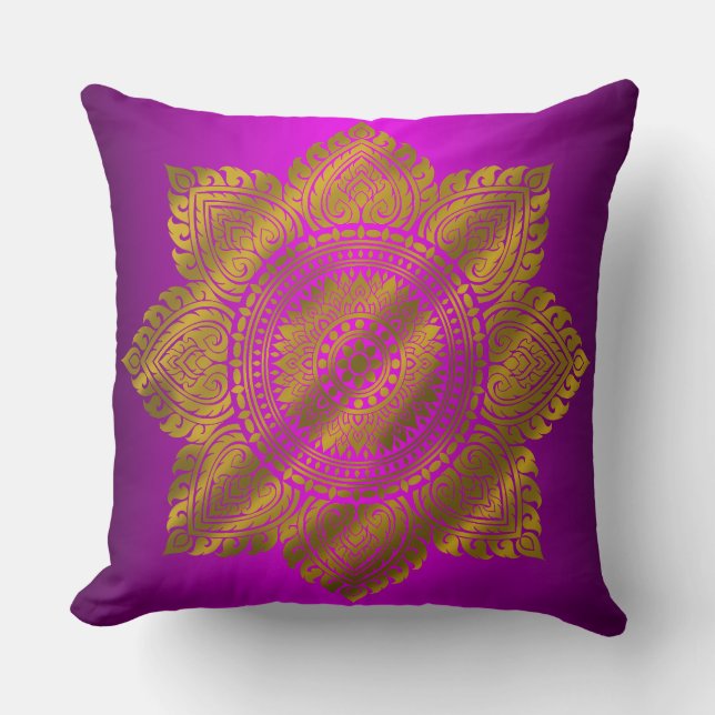 Luxe Gouden Mandala Paarse Worp Kussen (Voorkant)