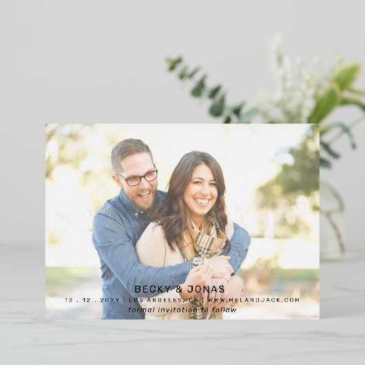 Luxe goudkalligrafie 2 foto's Bespaar de Folie Dat Folie Uitnodiging (Staand Voorkant)