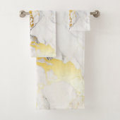 Luxe Grijs en Gouden Textuur Wit Marmer Bad Handdoek (Insitu)