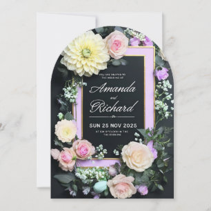 Luxe huwelijksuitnodiging met elegante bloemen kaart