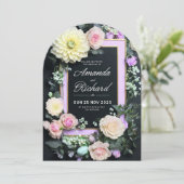 Luxe huwelijksuitnodiging met elegante bloemen kaart (Staand voorkant)