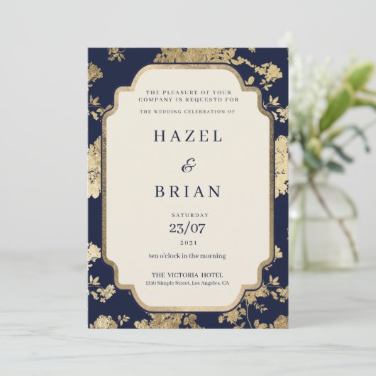 Luxe ivoor marineblauwe gouden bloem Bruiloft Kaart (Staand voorkant)