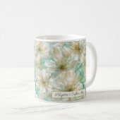 Luxe jasmijn gouden salie groene bloemenscript koffiemok (Voorkant rechts)