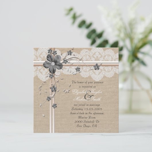 Luxe Kant Floral Burlap Bruiloft Uitnodiging (Staand voorkant)