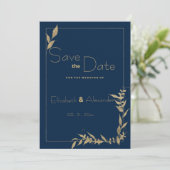 Luxe marine blauw goud gebladerte Save the Date Kaart (Staand voorkant)