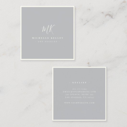 Luxe minimale monogram grijs ivoor klassieke kleur vierkante visitekaartje (Voorkant / Achterkant)