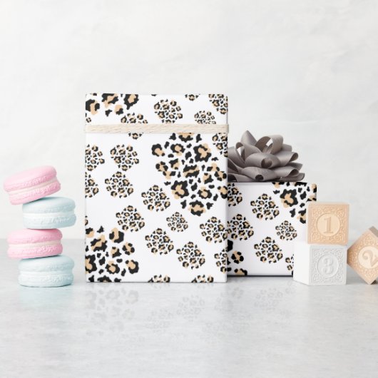 Luxe modern animalprint be brave girl cadeaupapier (Baby Shower)