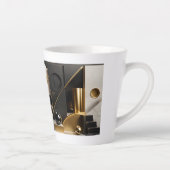 Luxe Moderne Compositie: Goud, Zwarte Cadeau Latte Mok (Rechts)