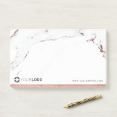 Luxe moderne faux roos goudmarmer logo post-it® notes (Op bureau)