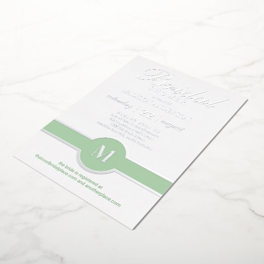 Luxe Monogram Chic Vrijgezellenfeest Green Silver Folie Uitnodiging (Gedraaid)