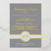 Luxe Monogram Oefendiner Gray En Goud Folie Uitnodiging (Voorkant)
