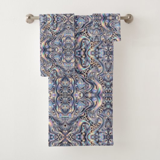 Luxe Opal Luipaardprint Patroon Bad Handdoek (Insitu)