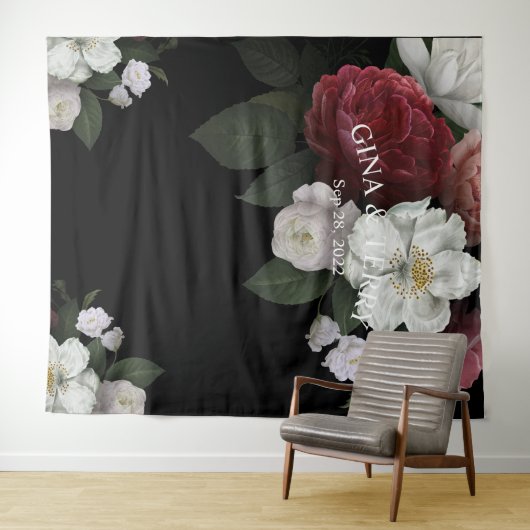 Luxe Rode Roze Witte Bloemen Bloemstuk Bruiloft Wandkleed (In Situ (horizontaal))