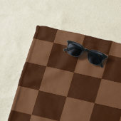 Luxe rood met bruin geruit strandlaken (In situ)