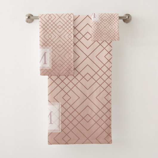 Luxe Roos Gold Patroon Monogram Bad Handdoek (Insitu)
