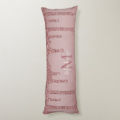 Luxe Roos Gold Sparkle Glitter Drift Monogram Lichaamskussen (Achterkant (Verticaal))