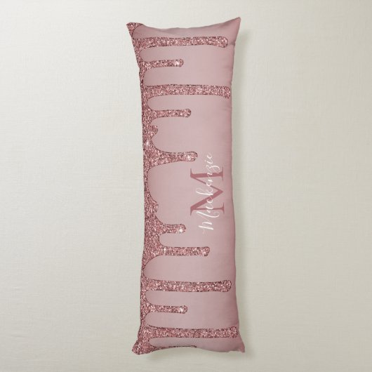 Luxe Roos Gold Sparkle Glitter Drift Monogram Lichaamskussen (Achterkant (Verticaal))