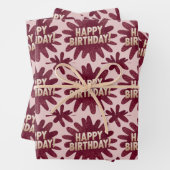 Luxe roze Happy Birthday Wrapping Paper Set (In situ)