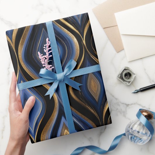 Luxe saffierblauwe gouden glans abstract patroon cadeaupapier (Geschenken)